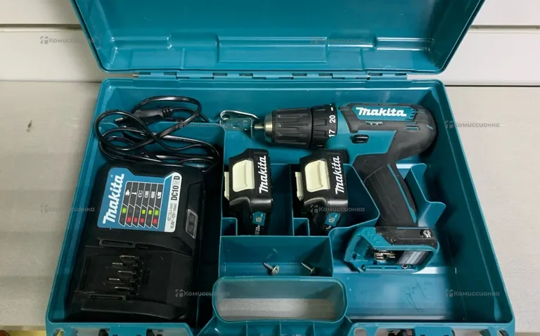DF333D 12v шуруповерт Makita