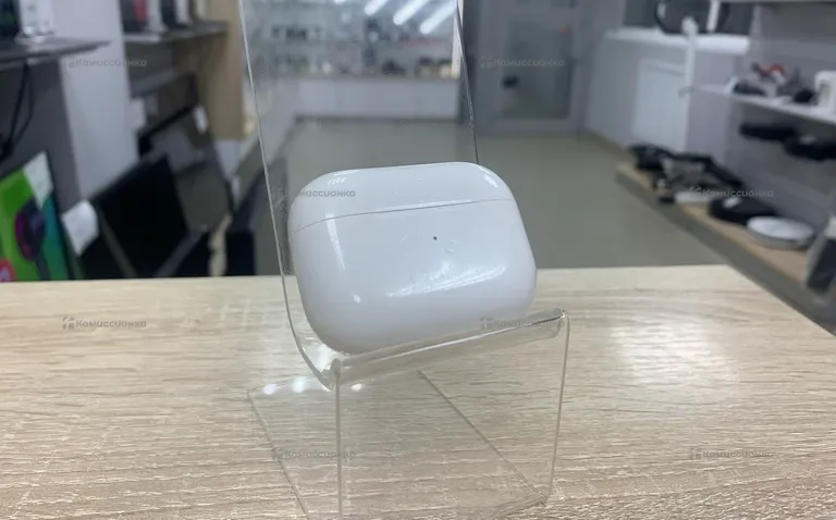 Наушники AirPods Pro