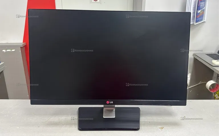 Монитор LG IPS277L