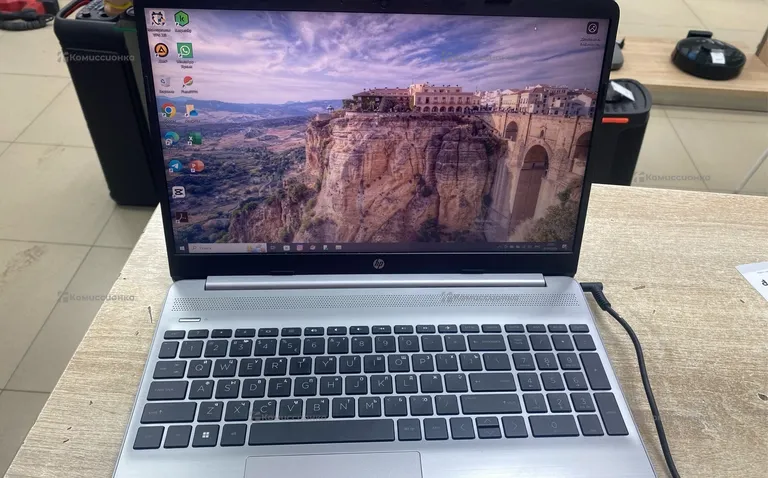 Ноутбук  HP TPN C139