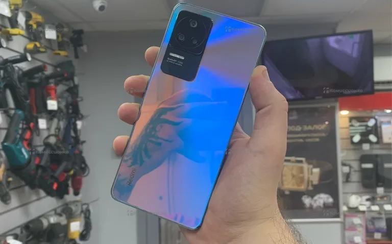 Xiaomi POCO F4 6/128 ГБ