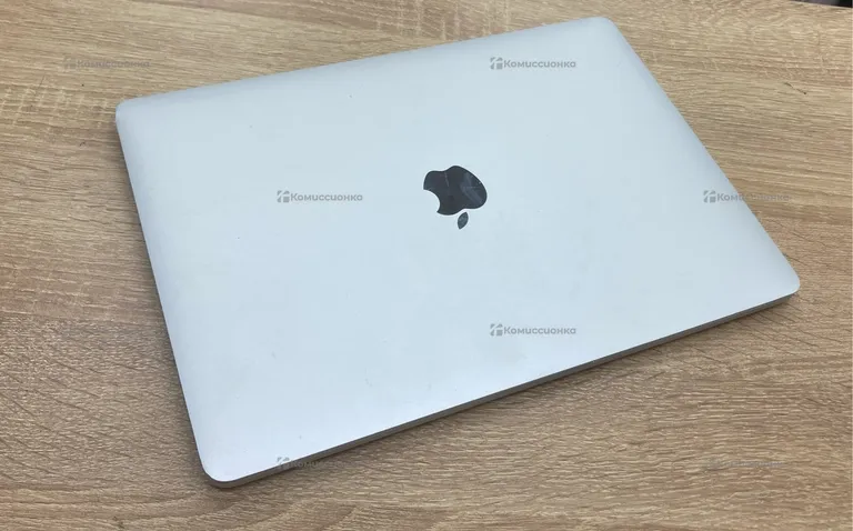 Ноутбук  Apple MacBook Pro 13 2017