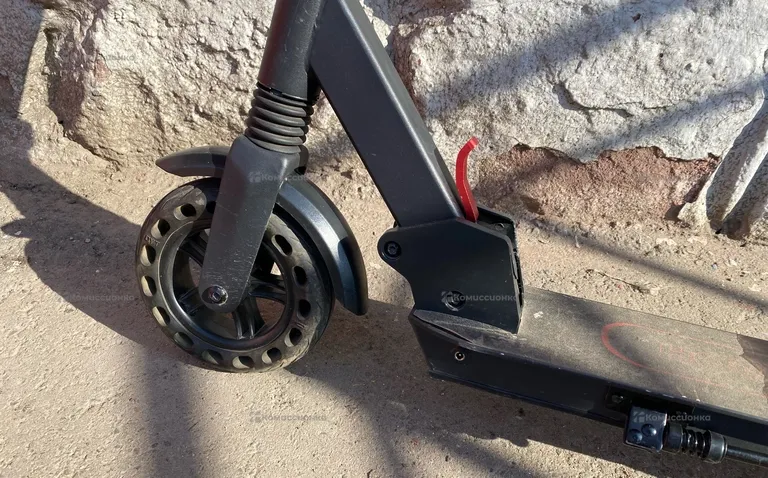 Электросамокат Hoverbot HY-01 Light