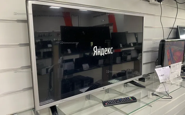Телевизор LG 32LJ600U