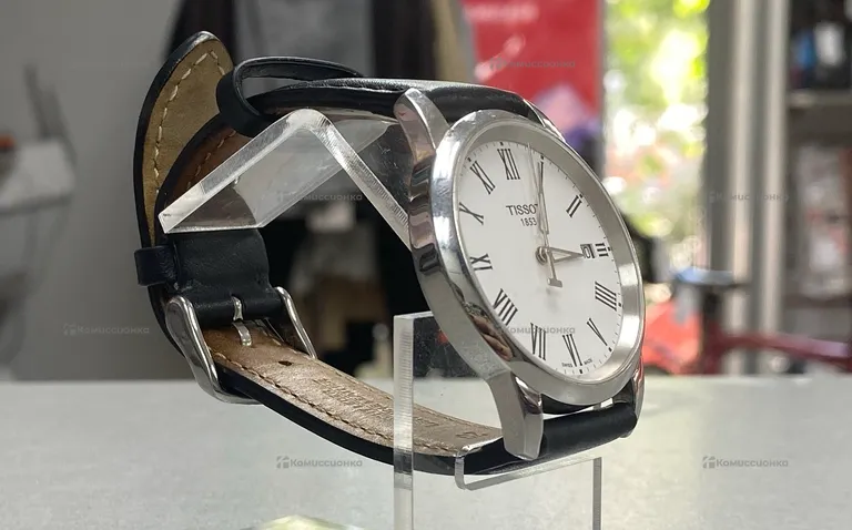 Часы  TISSOT t033410B