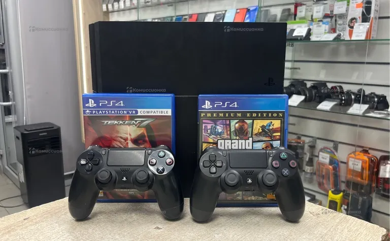 Приставка PS4. FAT 500 ГБ