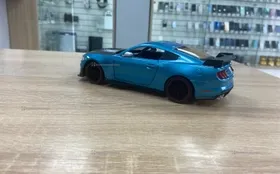 Машинка коллекционная 1:18 Ford Shelby gt500
