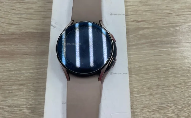Часы Samsung watch 4