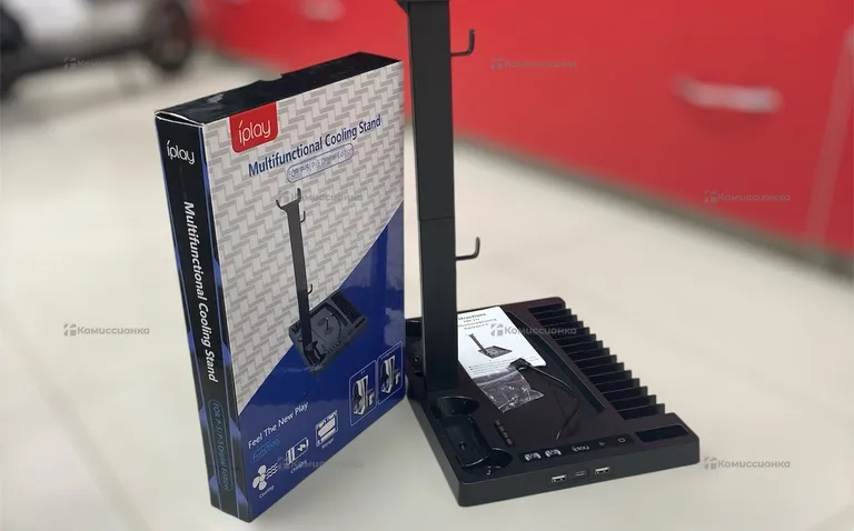 вертикальня подставка с охлаждением PS5