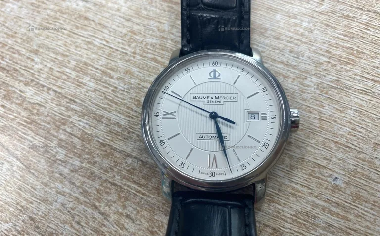 Часы  Baume Mercier