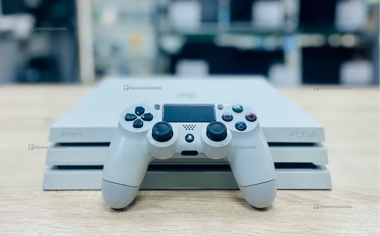 Приставка Sony ps4 pro
