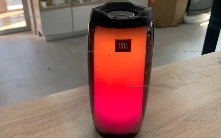 Колонка  JBL PULSE 4