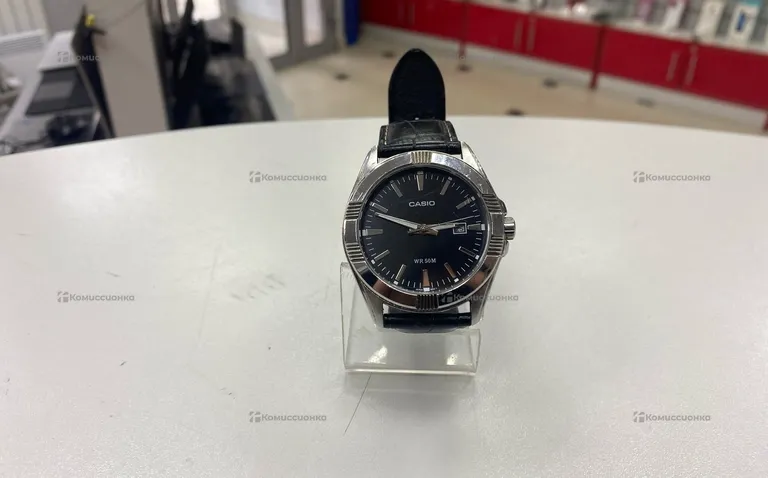 Часы  Casio