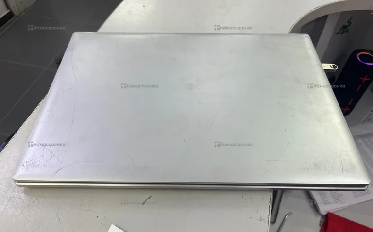 Ноутбук  Intel inside