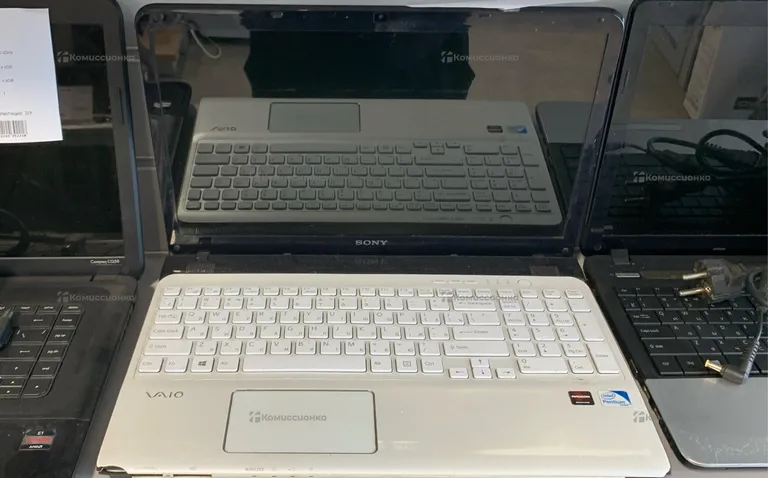 Ноутбук Sony sve1512k1rw