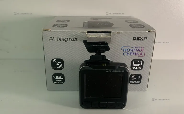 Видеорегистратор  Dexp A1 Magnet