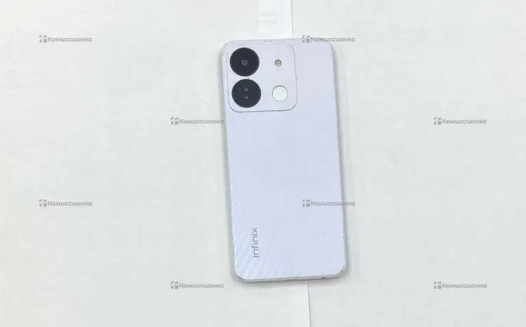 Infinix SMART 7 HD 2/64 ГБ