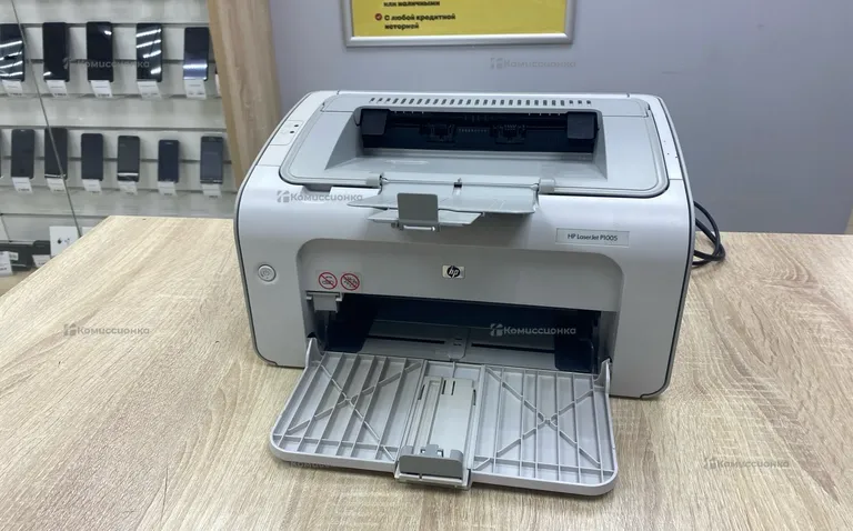 Принтер HP 1005