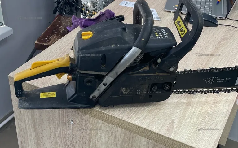 Бензопила Huter BS-6218
