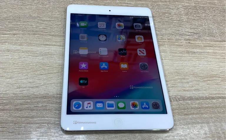 Планшет Apple iPad mini 2 16Gb Wi-Fi