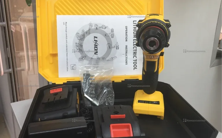 шуруповёрт brushless tool