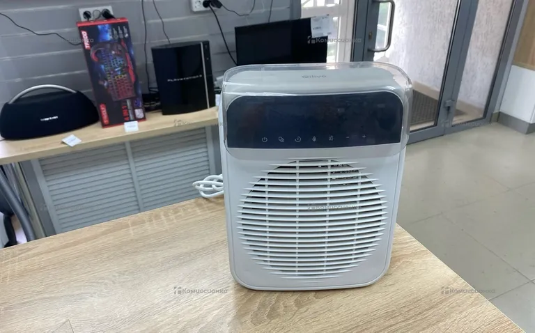 Цифровой тепловентилятор для ванной Qilive