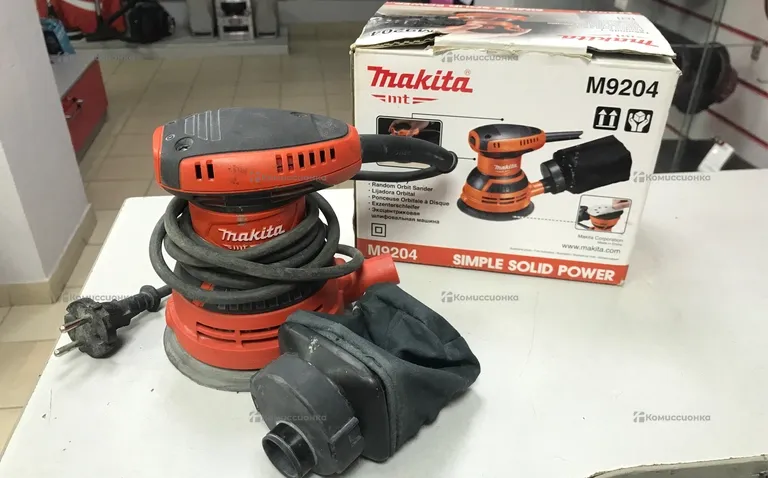 Эксцентриковая шлифмашина makita M9204