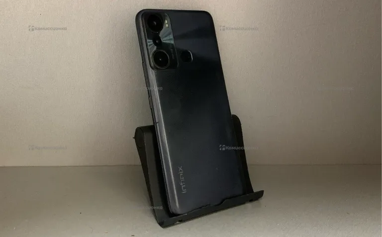 Infinix Hot 20i 4/64 ГБ