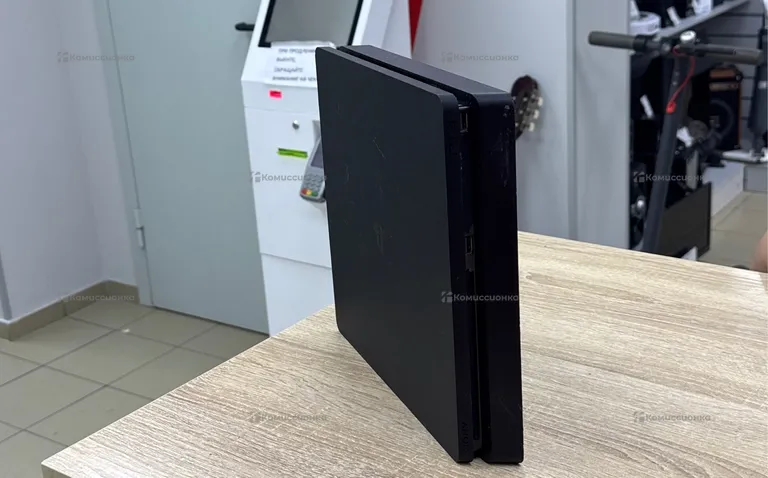 Приставка PS4. Игровая приставка PS4 slim 512gb