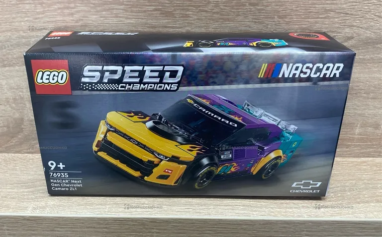 Lego 76935