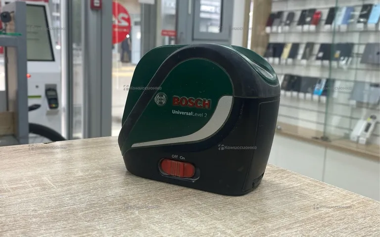 Лазерный уровень Bosch Universal Level 2