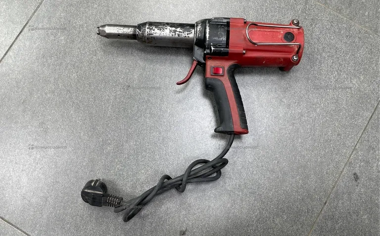 Заклепочник электрический Skytools SK1008