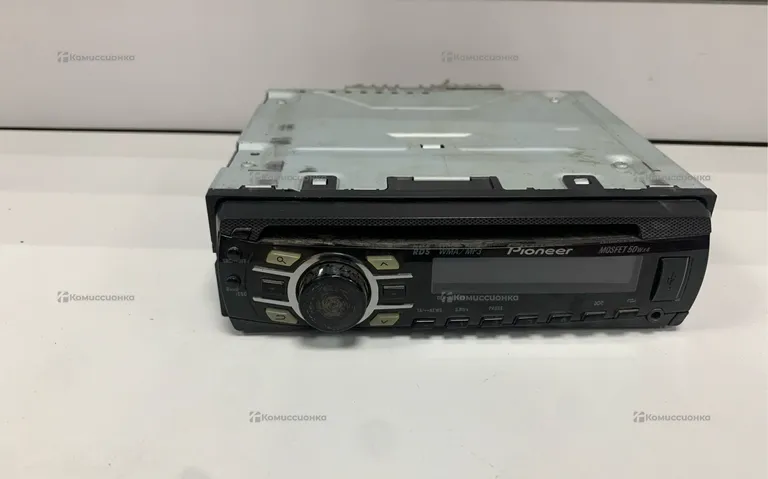 Автомагнитола  Pioneer DEH-2320ub