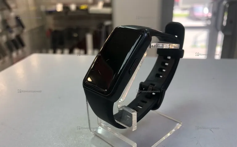 Часы Honor Band 6