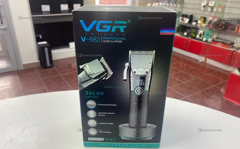 Стригательная машинка VGR V-682