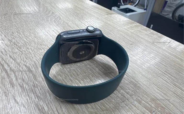 Часы  Apple Watch 4 44mm