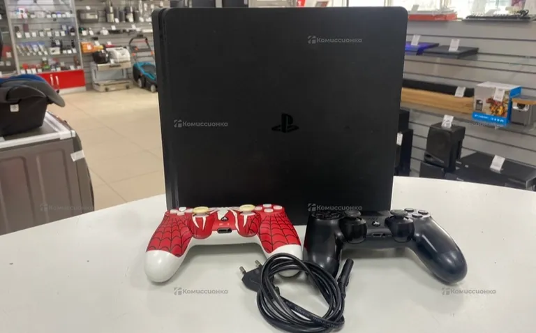 Приставка PS4. Slim 1TB.