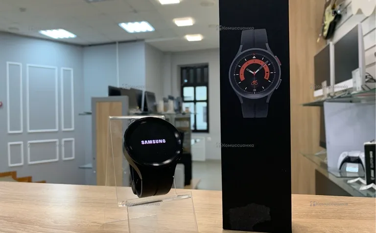 Часы Samsung Galaxy Watch 5 Pro