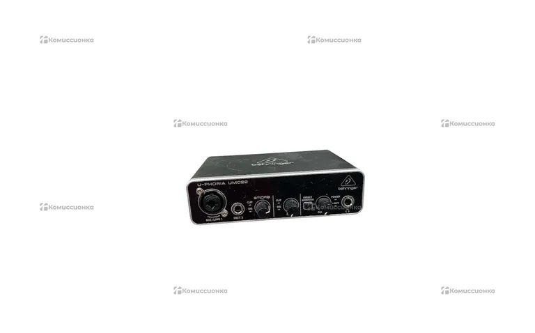 Звуковая карта Behringer umc22