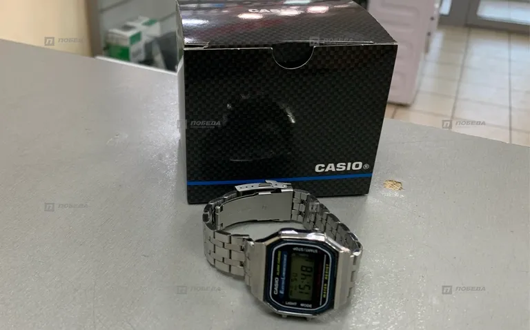 Часы Casio