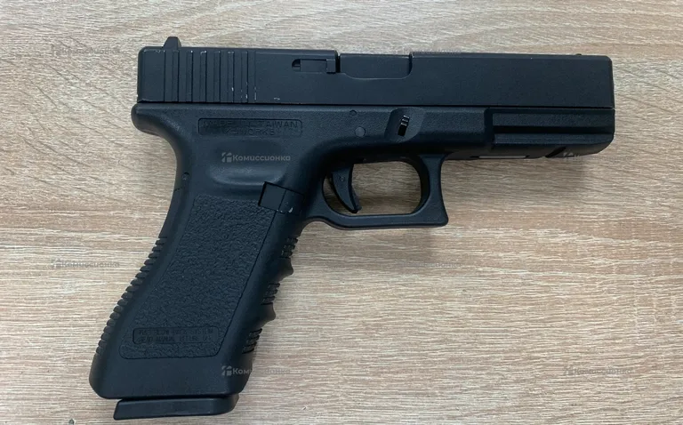 Пневматический пистолет kjw glock