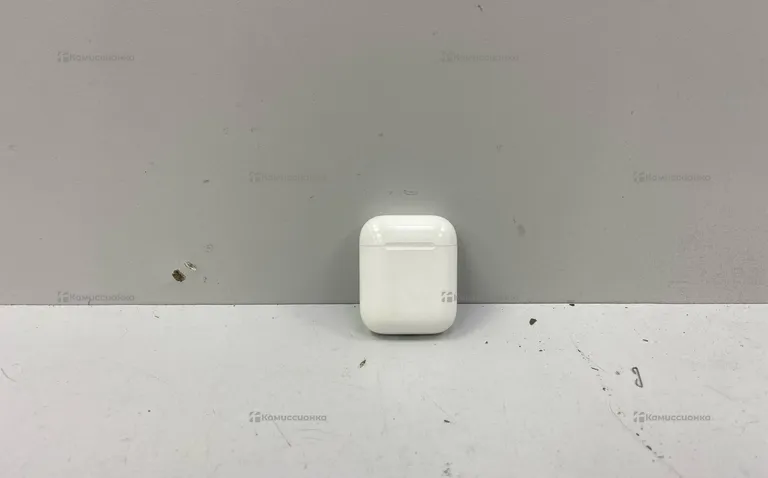 Наушники  APpple AirPods (1 поколение)