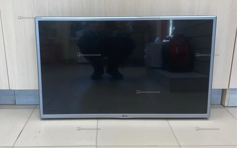 Телевизор LG 32LH595U