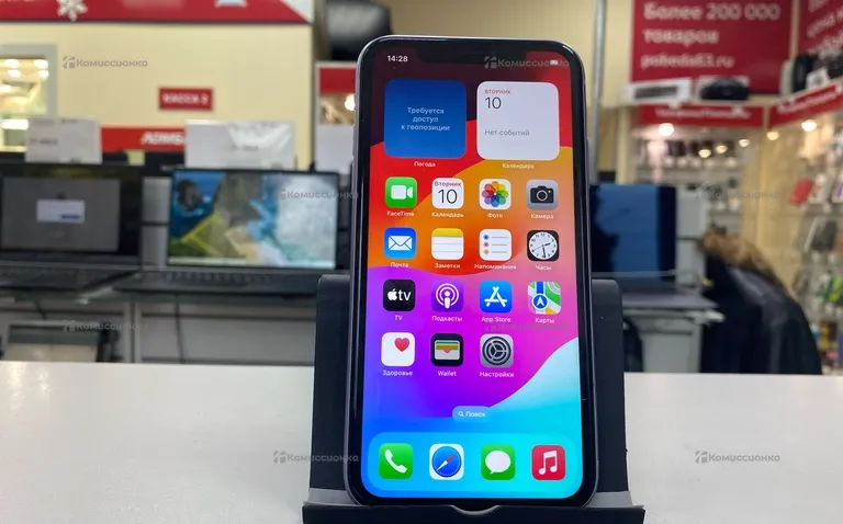 Apple IPhone 11 64 ГБ