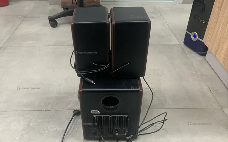 Колонка  micro lab fc330