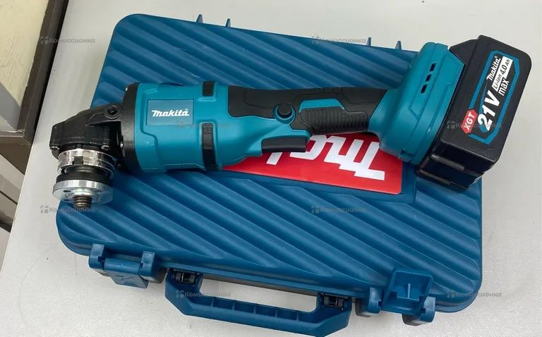 Аккумуляторная УШМ Makita