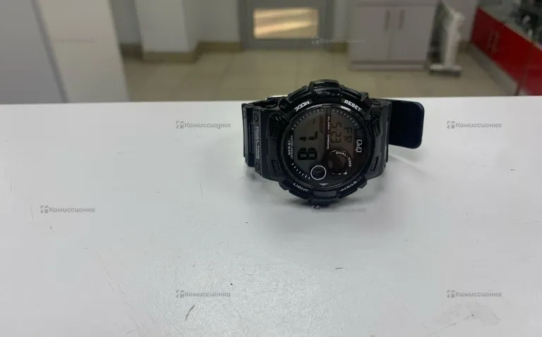 Часы  Dual time
