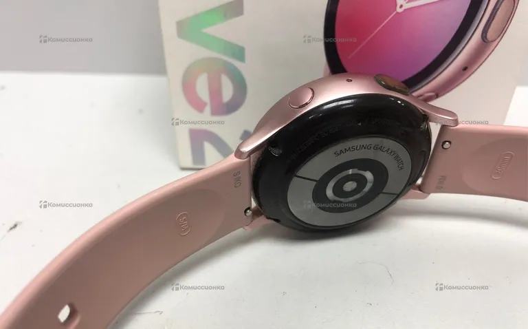 Часы Samsung Watch Active 2