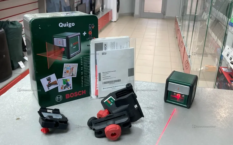 Лазерный уровень Bosch Quigo.