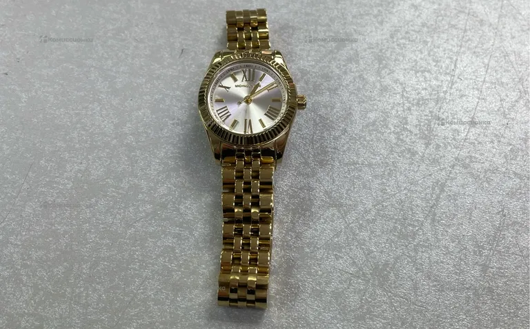 Часы  Michael Kors женские